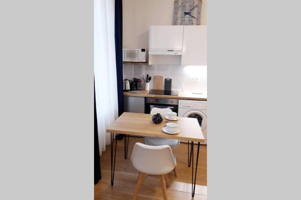 Studio Cosy Idealement Situe Et Bien Equipe Apartment Boulogne-sur-Mer Ngoại thất bức ảnh