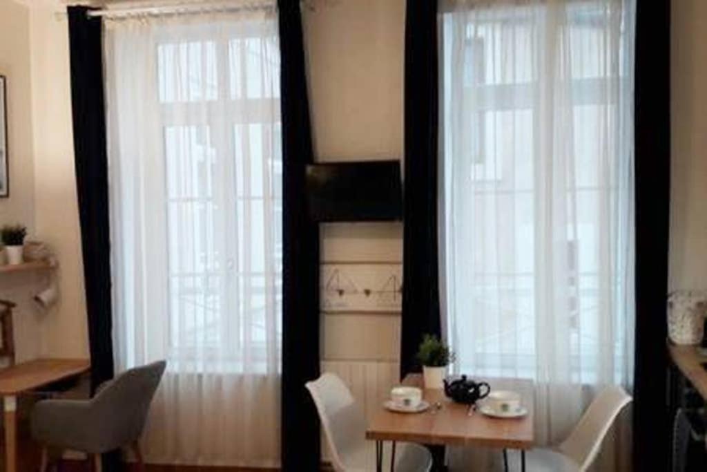 Studio Cosy Idealement Situe Et Bien Equipe Apartment Boulogne-sur-Mer Ngoại thất bức ảnh