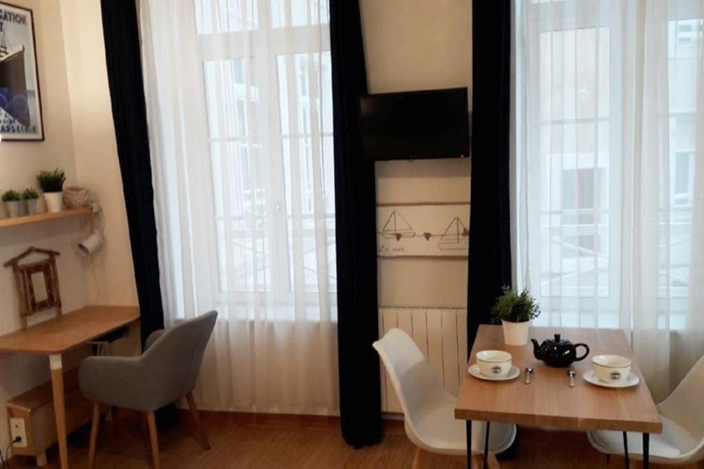 Studio Cosy Idealement Situe Et Bien Equipe Apartment Boulogne-sur-Mer Ngoại thất bức ảnh